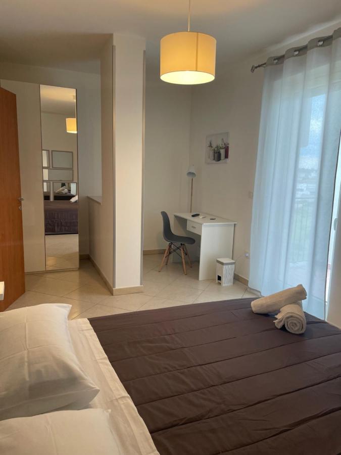 La Dimora Dei Sogni Apartamento Mesagne Exterior foto