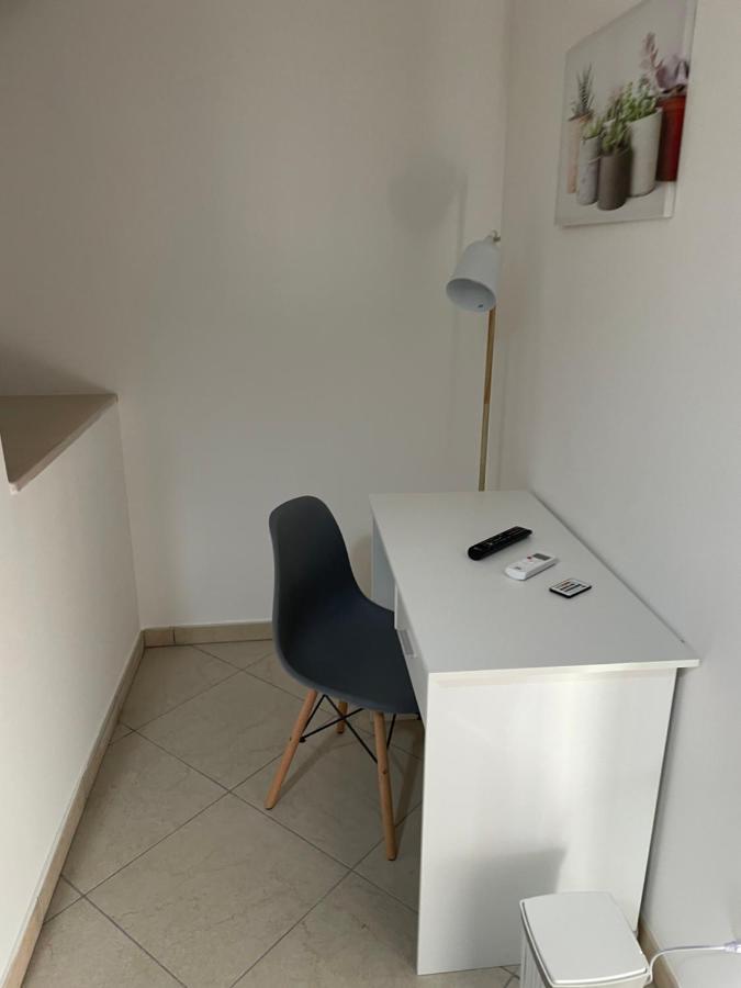 La Dimora Dei Sogni Apartamento Mesagne Exterior foto